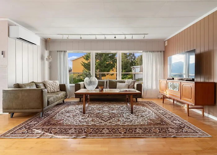 Basecamp Dramsvegen Aurora Viewpoint טרומסה